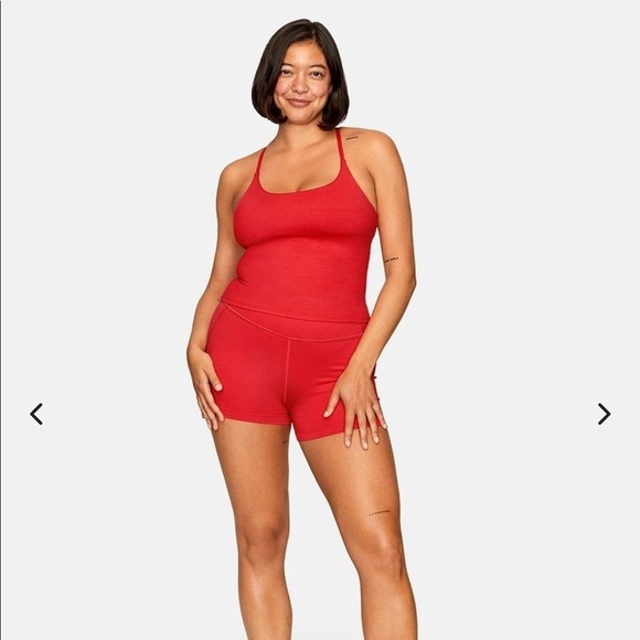 NWT OV TechSweat Flex Shorts in Scarlet - Picture 2 of 6